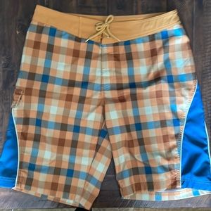 PENGUIN Men’s board shorts size 34 GUC